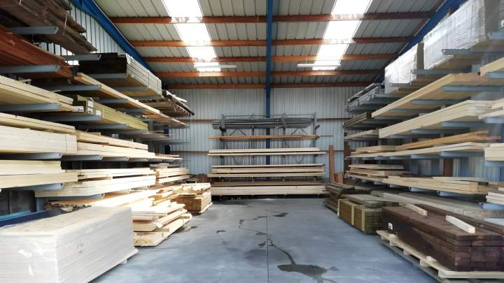 Entrepôt de bois de construction Cavan