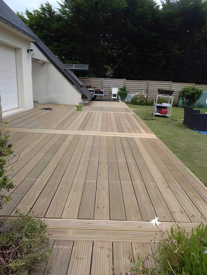 Création de terrasse en lames de bois Cavan
